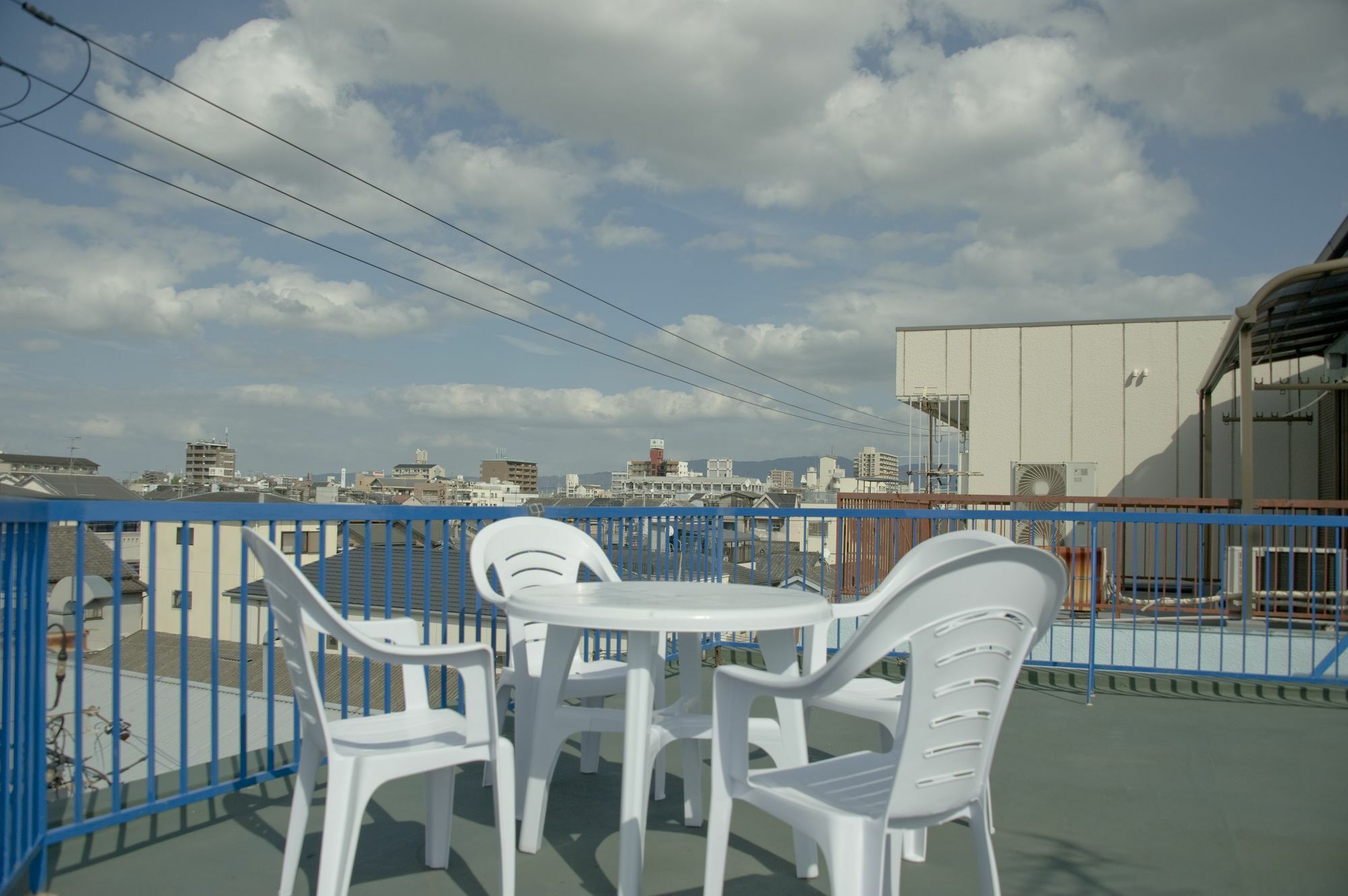 Umbrella House Hostel Osaka Exterior photo